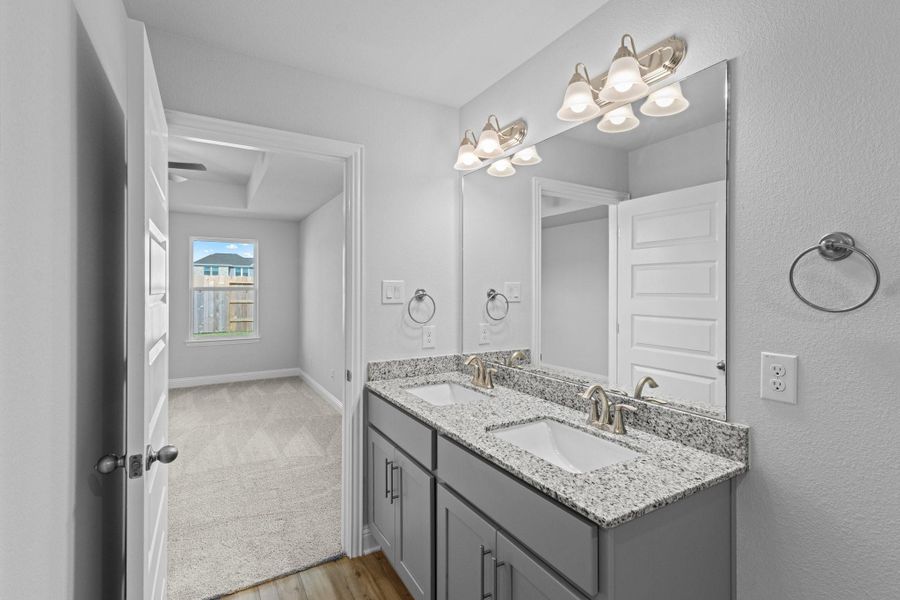 Furnished interior view inside a new home in River Ranch Trails, Dayton (Image 7).