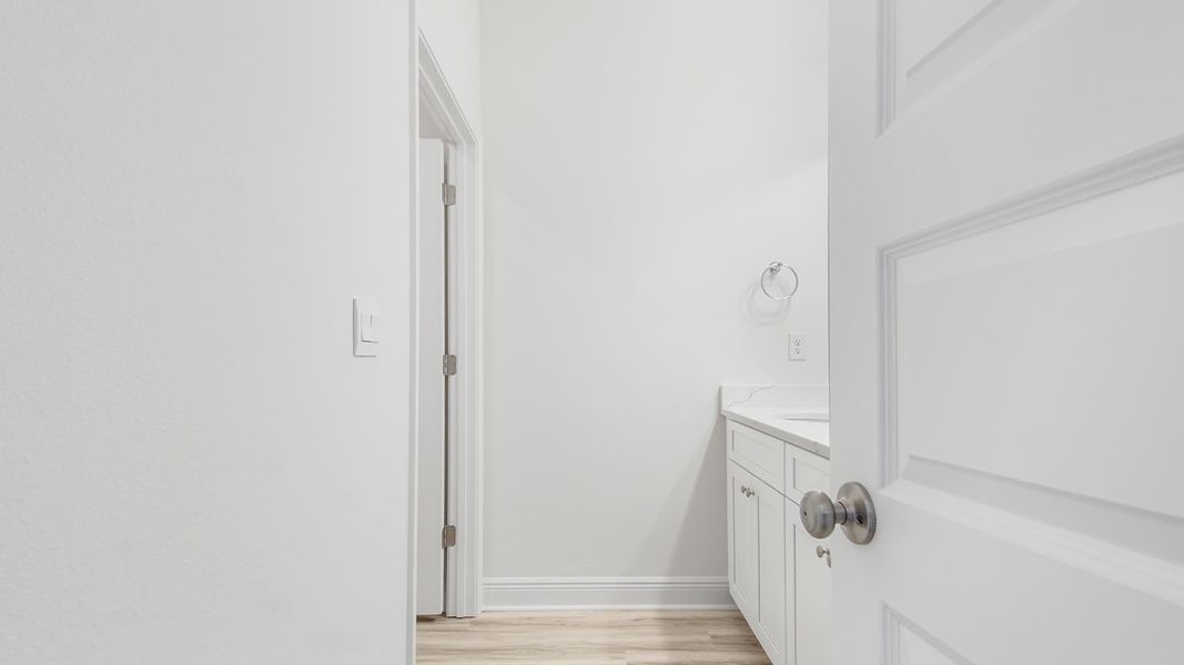 Representative unfurnished interior of a home built from the Carol by D.R. Horton in Holley Grove at Peach Creek, Santa Rosa Beach (Image 32).