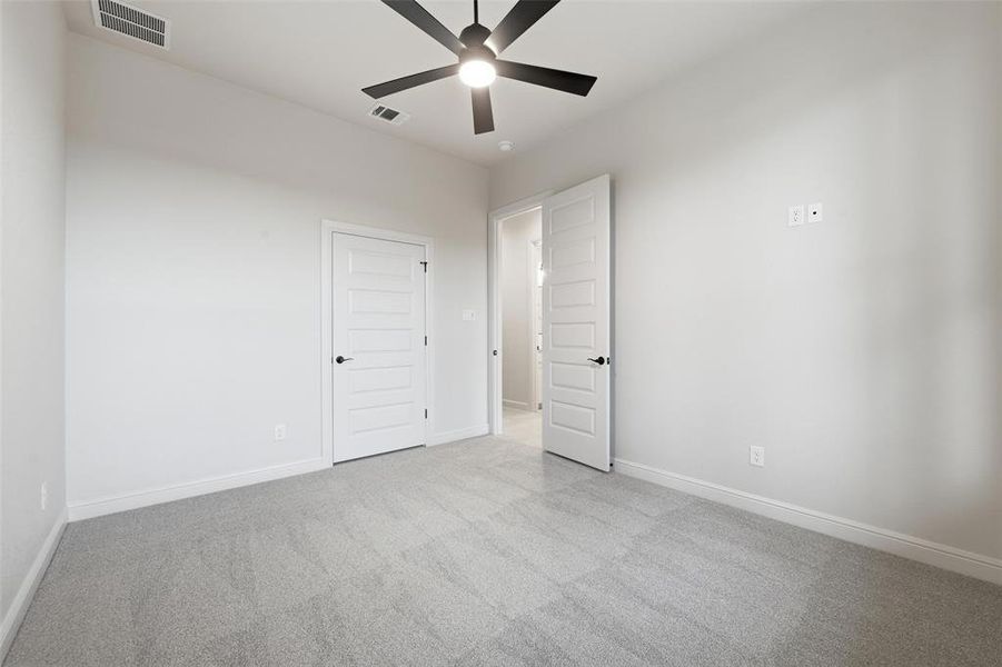 Spacious, unfurnished interior of a new home in , Decatur (Image 32).
