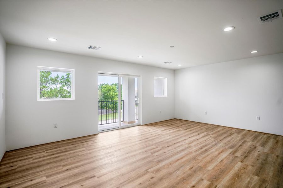 Spacious, unfurnished interior of a new home in , Houston (Image 24). Spacious, unfurnished interior of a new home in , Houston (Image 24).