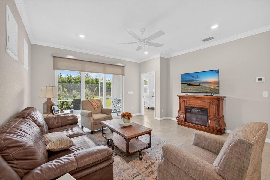 Furnished interior view inside a new home in , Port St. Lucie (Image 27).