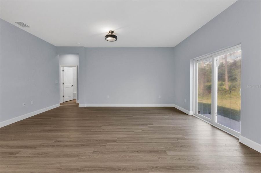 Spacious, unfurnished interior of a new home in , Port Charlotte (Image 51). Spacious, unfurnished interior of a new home in , Port Charlotte (Image 51).