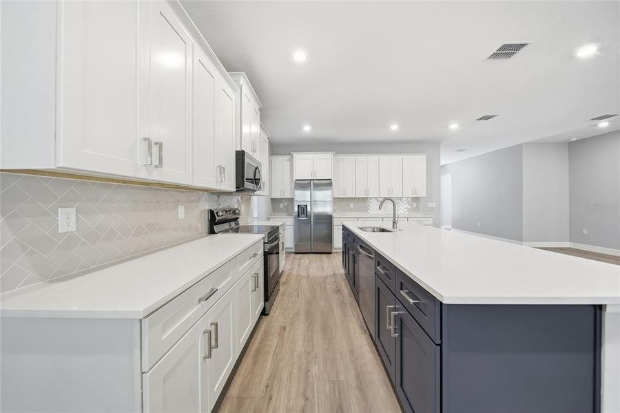 Furnished interior view inside a new home in , Hernando (Image 6).