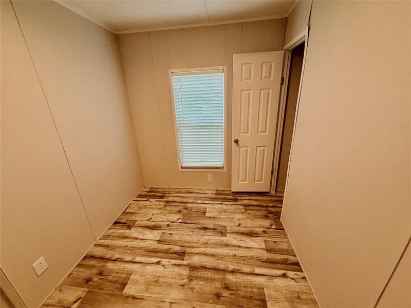 Spacious, unfurnished interior of a new home in , Wills Point (Image 10).