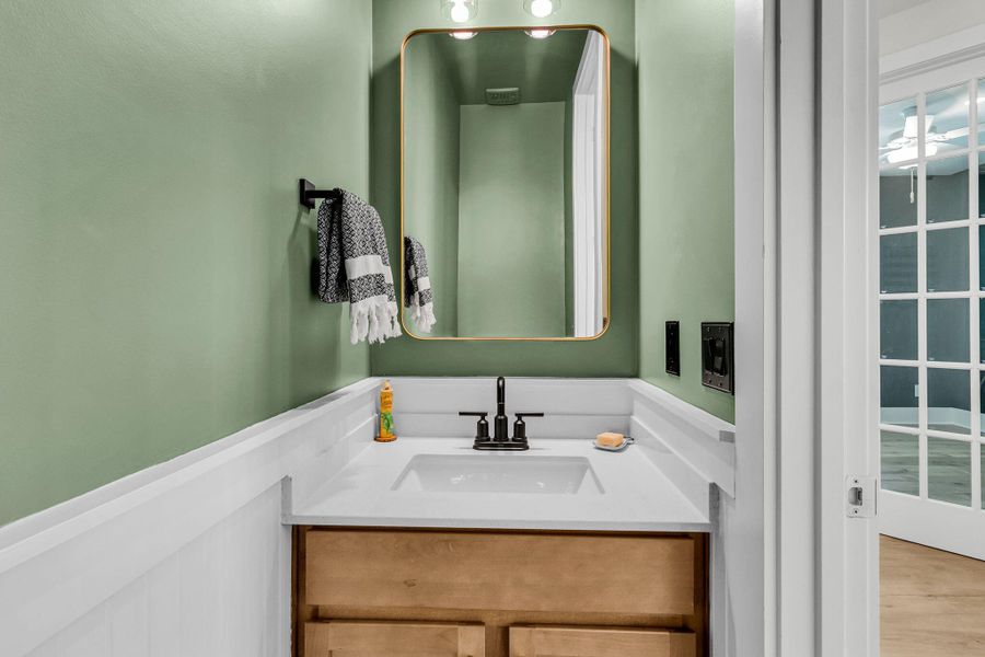 Furnished interior view inside a new home in , Ravenel (Image 8).