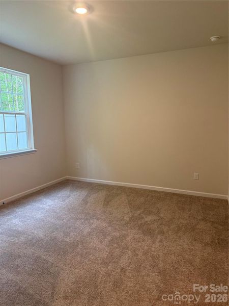 Spacious, unfurnished interior of a new home in Village of Waxhaw, Waxhaw (Image 20).