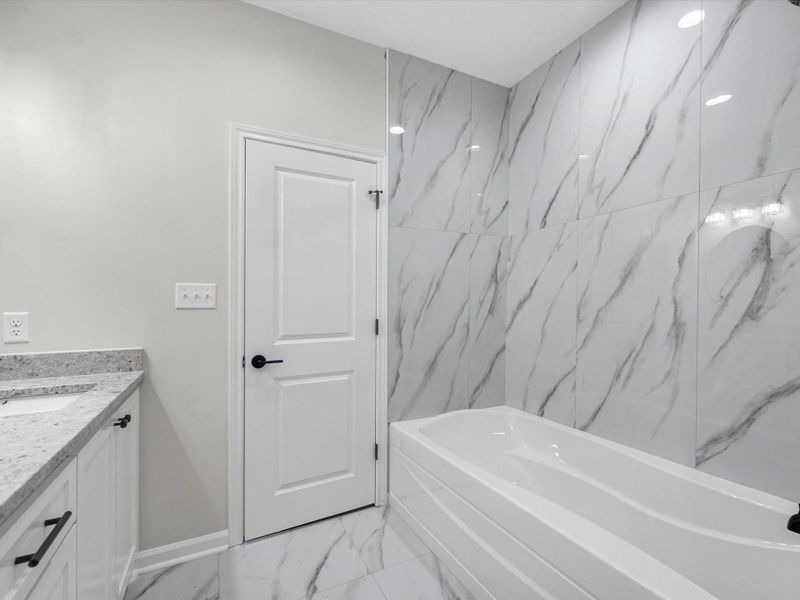 Furnished interior view inside a new home in , Brookeland (Image 10).