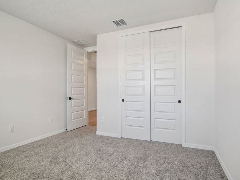 Spacious, unfurnished interior of a new home in Oakfield Trails - Signature Series, Parrish (Image 16). Spacious, unfurnished interior of a new home in Oakfield Trails - Signature Series, Parrish (Image 16).