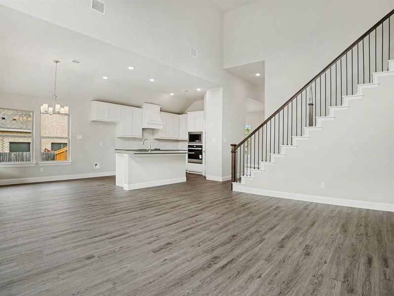 Spacious, unfurnished interior of a new home in Cole Crossing Estates, DeSoto (Image 27).