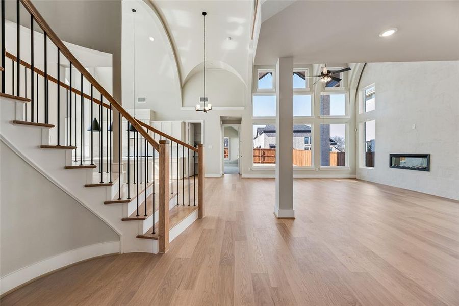 Spacious, unfurnished interior of a new home in Providence Cove, McKinney (Image 15). Spacious, unfurnished interior of a new home in Providence Cove, McKinney (Image 15).