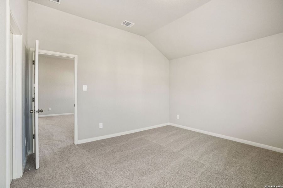 Spacious, unfurnished interior of a new home in Estancia Ranch - Classic Series, San Antonio (Image 28).