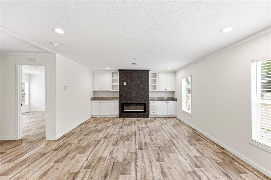 Spacious, unfurnished interior of a new home in , Walterboro (Image 20). Spacious, unfurnished interior of a new home in , Walterboro (Image 20).