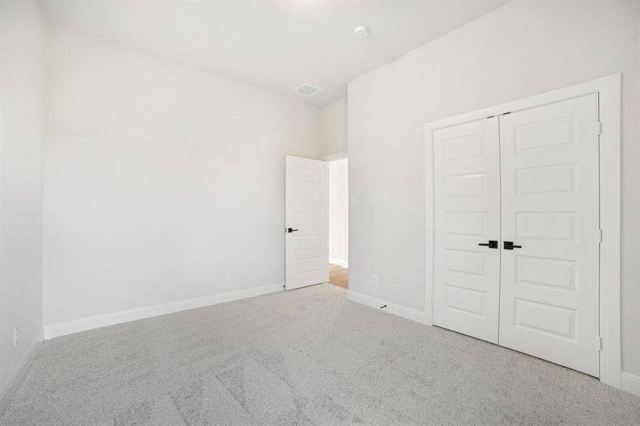 Spacious, unfurnished interior of a new home in Talia – Garden Series, Mesquite (Image 16). Spacious, unfurnished interior of a new home in Talia – Garden Series, Mesquite (Image 16).