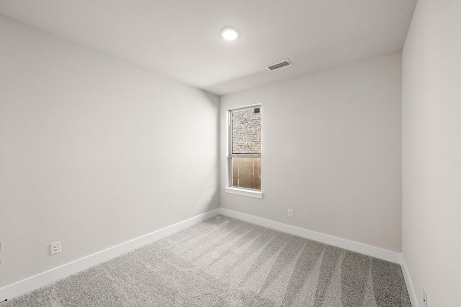 Spacious, unfurnished interior of a new home in Discovery Collection at Bridgewater, Midlothian (Image 20).