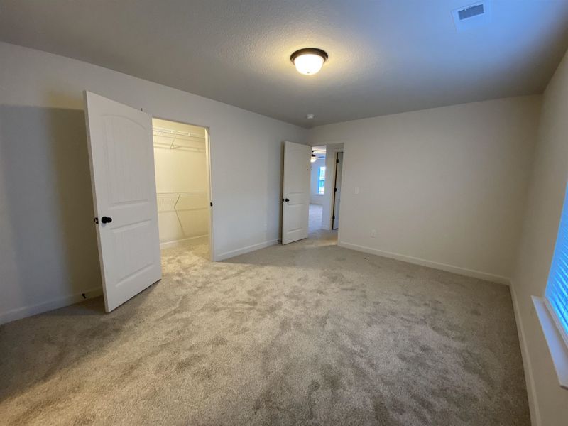 Spacious, unfurnished interior of a new home in Gentry Place, Spartanburg (Image 20).