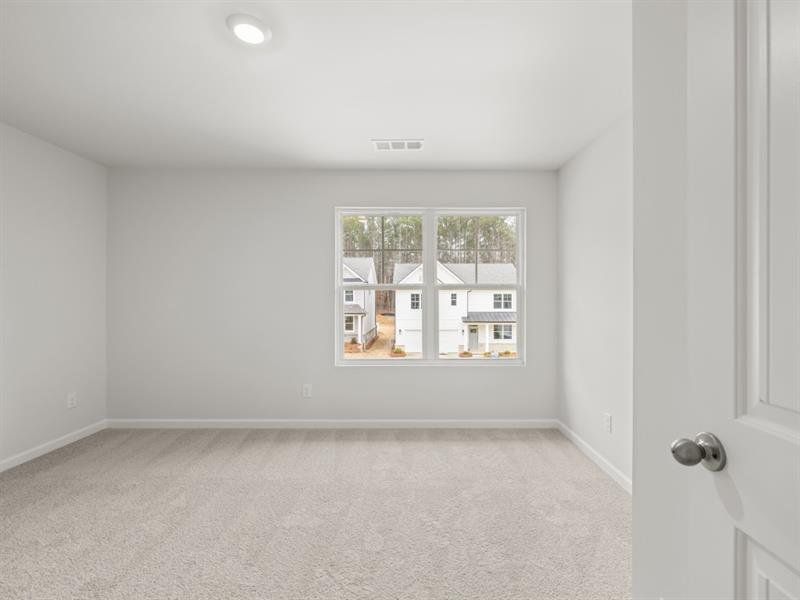 Spacious, unfurnished interior of a new home in Lost Creek, Dallas (Image 53).