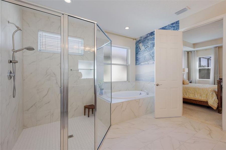 Furnished interior view inside a new home in , Bradenton (Image 43).