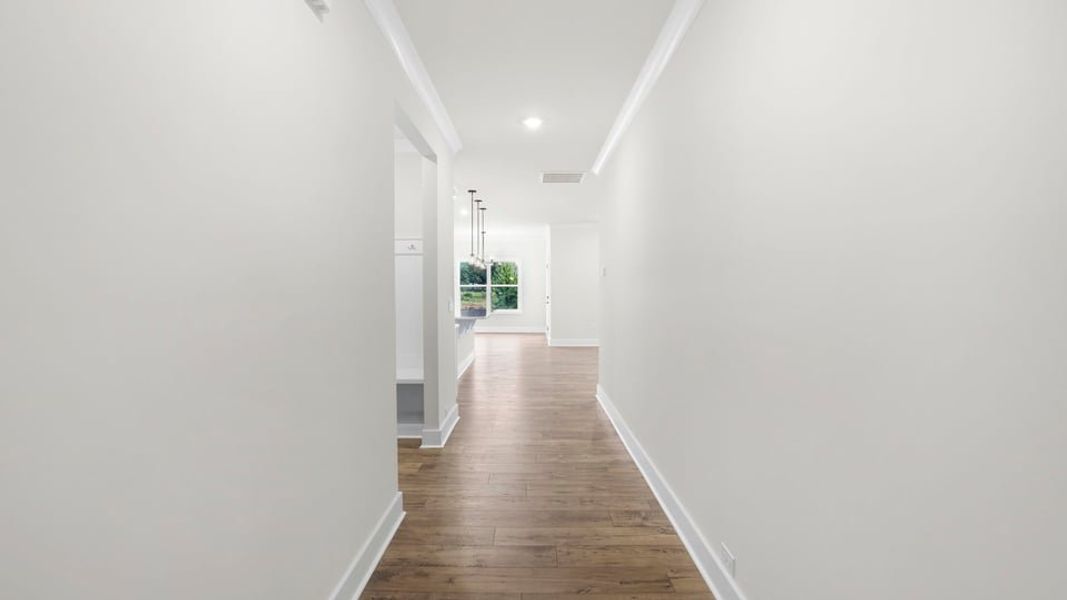 Spacious, unfurnished interior of a new home in Adams Glen, Greenville (Image 17).