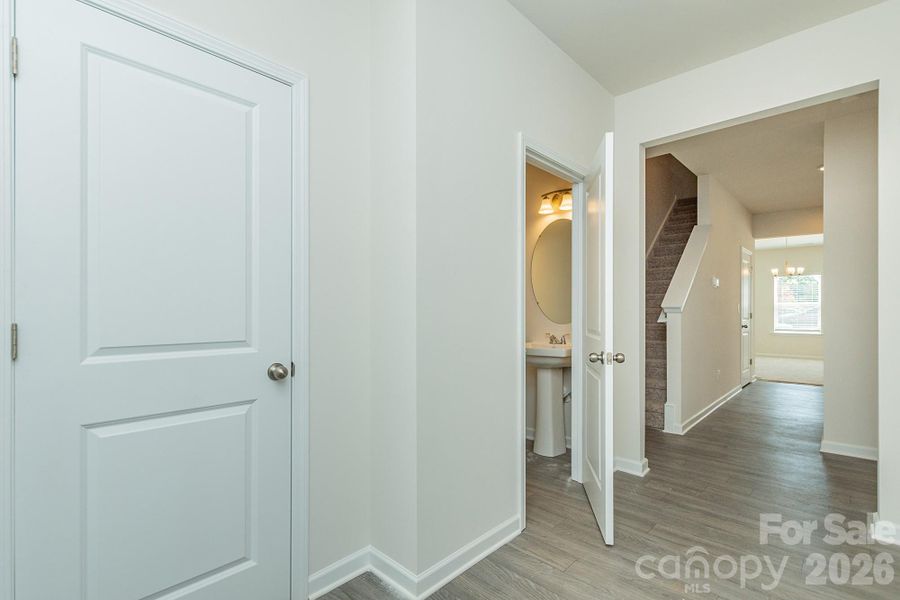Foyer/Entryway
