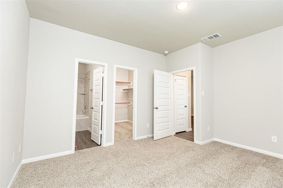 Photos are a representation of the floor plan. Options and interior selections will vary.