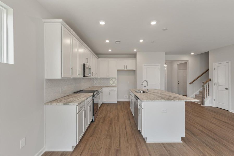 Image 34 of a home in Oakley Pointe.