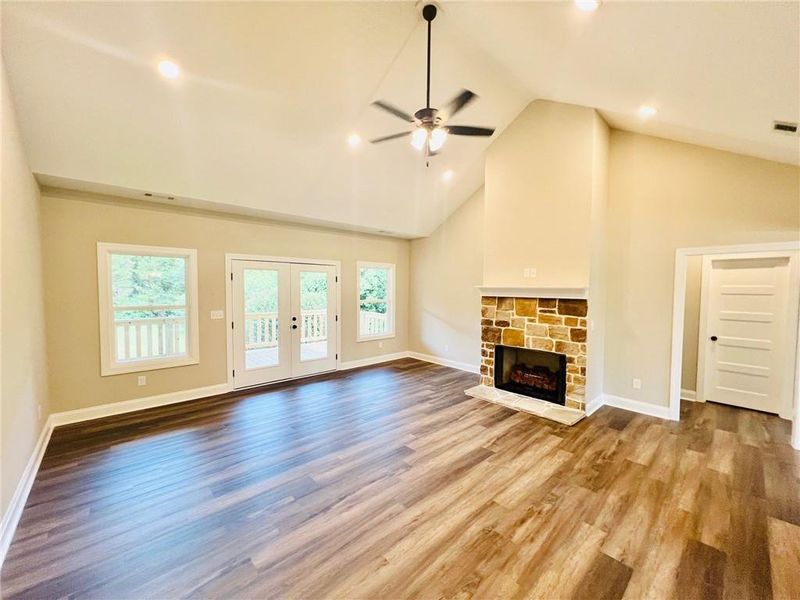 Spacious, unfurnished interior of a new home in , Taylorsville (Image 21).