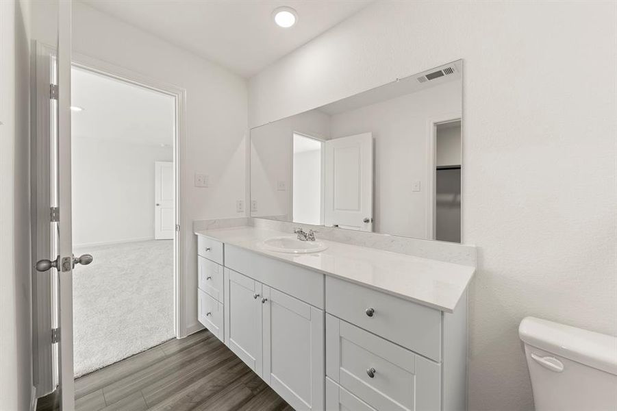 16. 14208 Coness - Bath