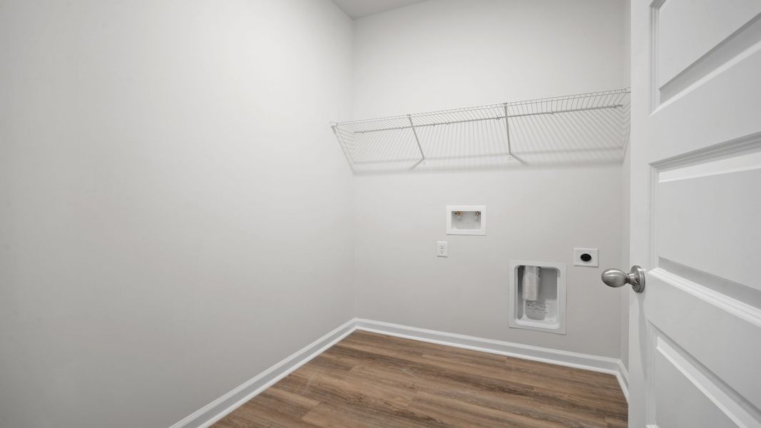 Spacious, unfurnished interior of a new home in Fernhill Farms, Statesboro (Image 28).