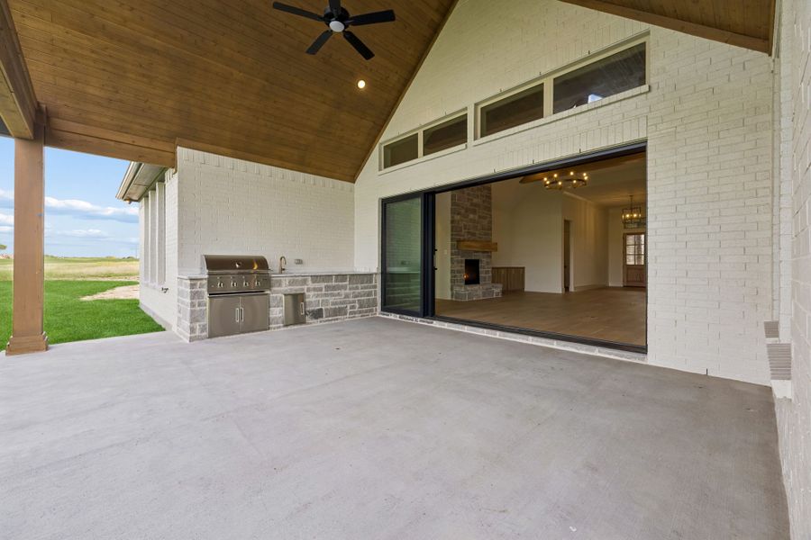 Exterior details and patio area of a home in The Retreat, Cleburne (Image 4). Exterior details and patio area of a home in The Retreat, Cleburne (Image 4).