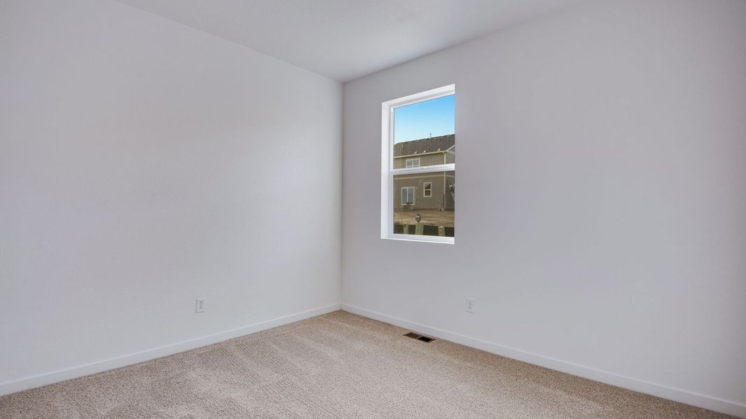Spacious, unfurnished interior of a new home in Silver Peaks, Lochbuie (Image 20). Spacious, unfurnished interior of a new home in Silver Peaks, Lochbuie (Image 20).