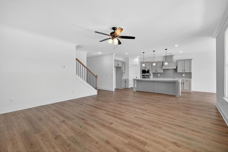 Spacious, unfurnished interior of a new home in Magnolia Ridge, Monroe (Image 35).