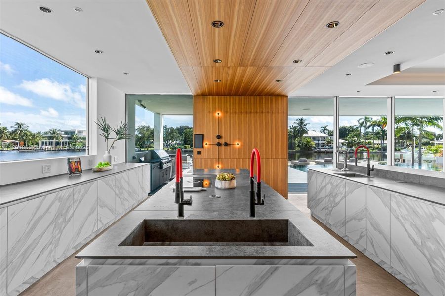 Image 52 of a home in .