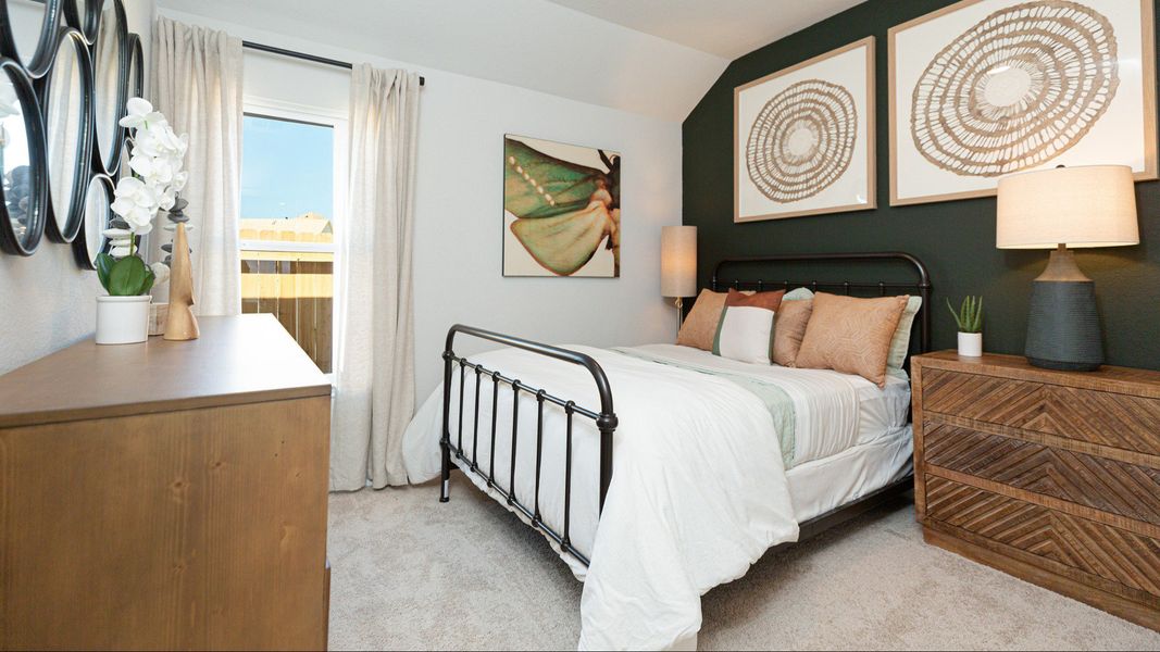 Representative furnished interior of a home built from the The Ravenna by Legend Homes in Granger Pines, Conroe (Image 10).