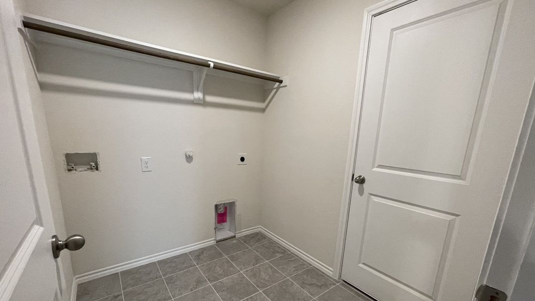 Spacious, unfurnished interior of a new home in Waverly Estates, Josephine (Image 14).