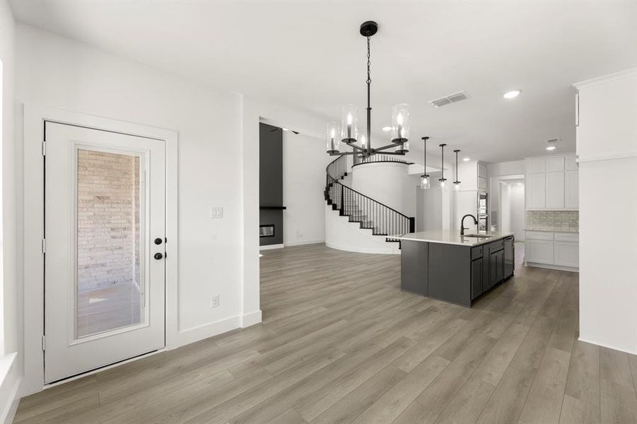 14. 15004 Pizarro - Nook (2)