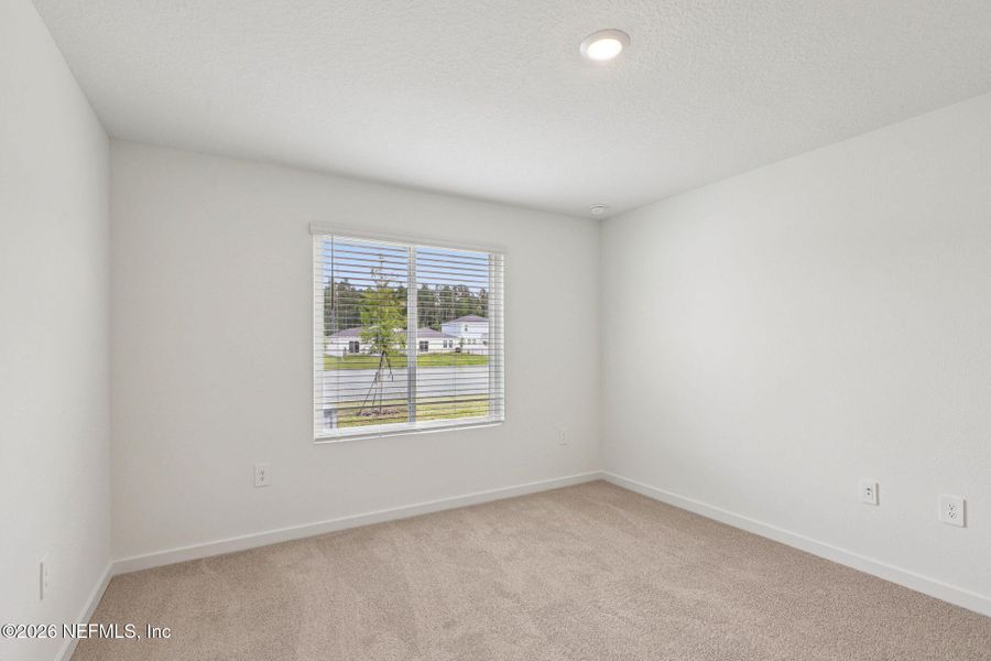Spacious, unfurnished interior of a new home in Kings Preserve, Jacksonville (Image 22).