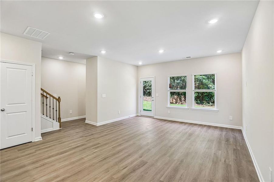 Spacious, unfurnished interior of a new home in Artisan Walk, Fairburn (Image 25).
