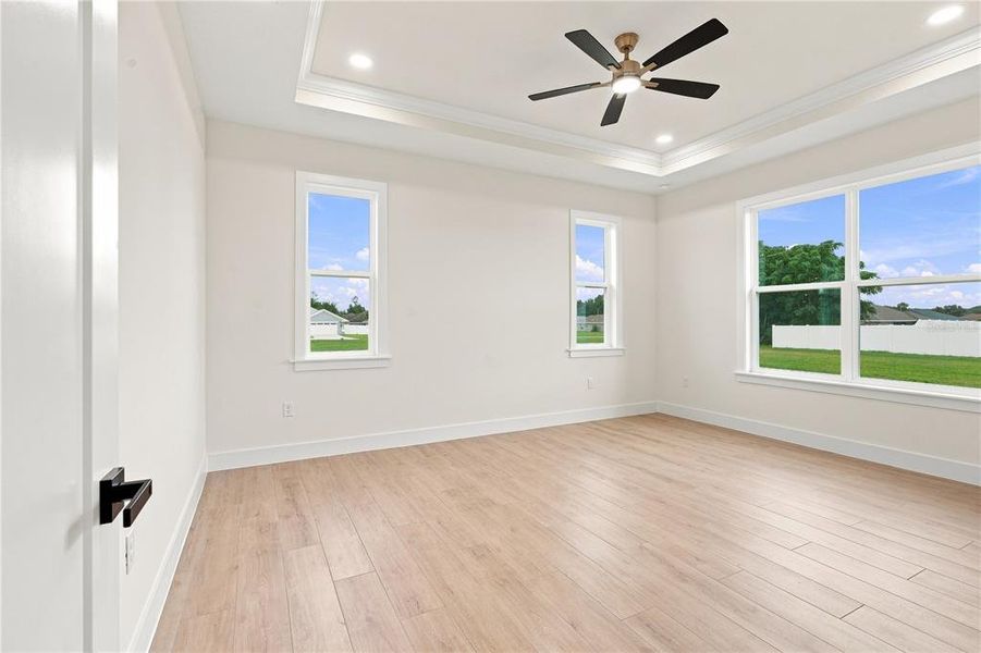 Spacious, unfurnished interior of a new home in , Belleview (Image 37).