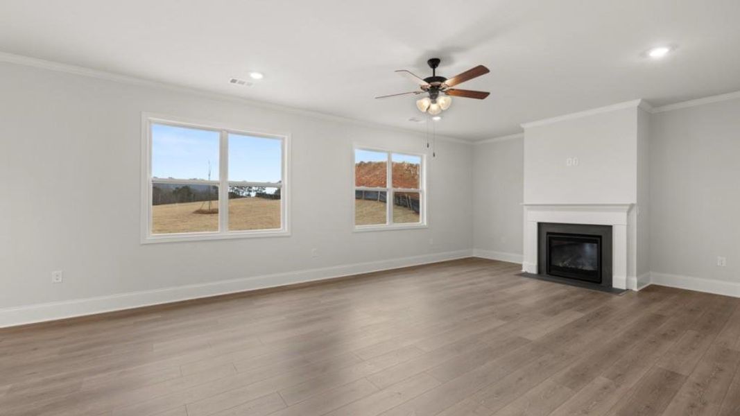 Spacious, unfurnished interior of a new home in Thalley Creek Estates, Cumming (Image 19).