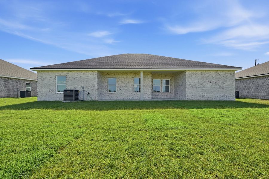 6113 mildreds way-11