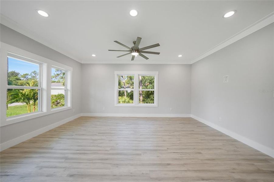 Spacious, unfurnished interior of a new home in , Port Charlotte (Image 25).