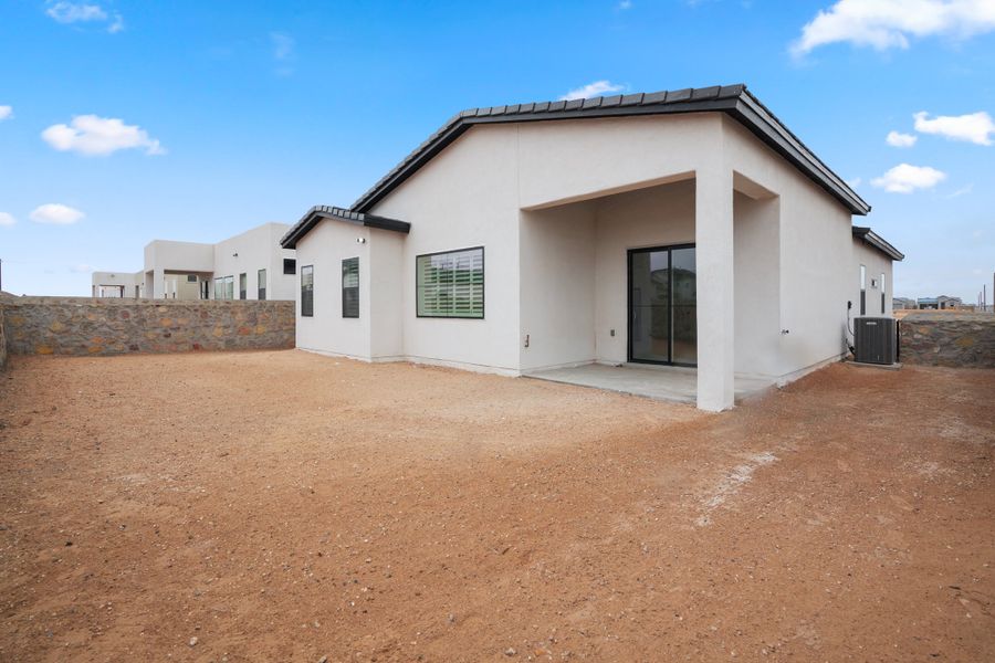 Image 36 of a home in Painted Sky.