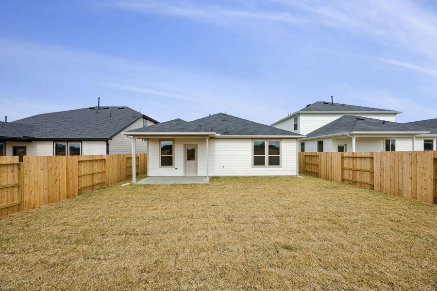 Exterior details and patio area of a home in Crosby Farms, Crosby (Image 4).