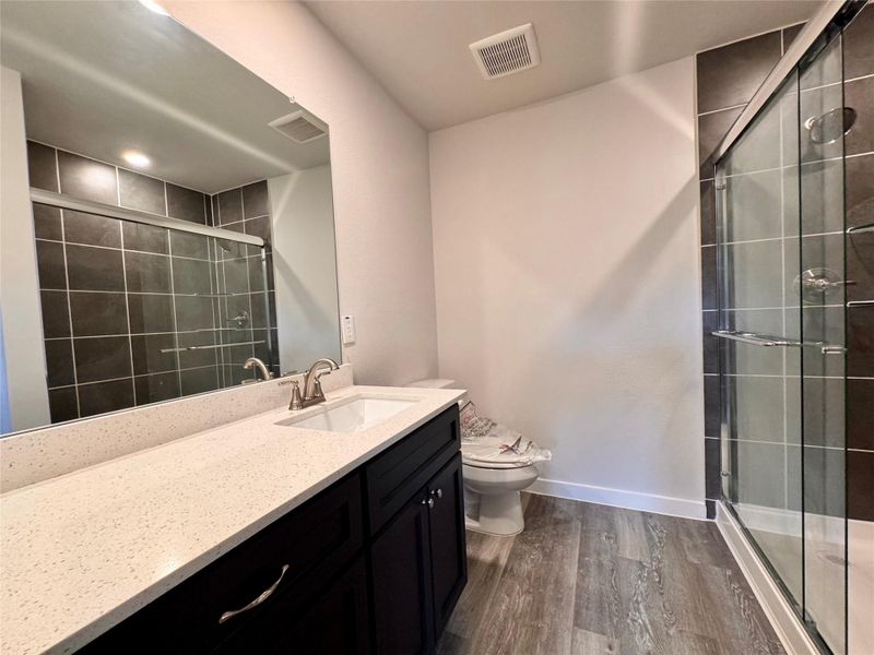 Furnished interior view inside a new home in , Cleveland (Image 6).