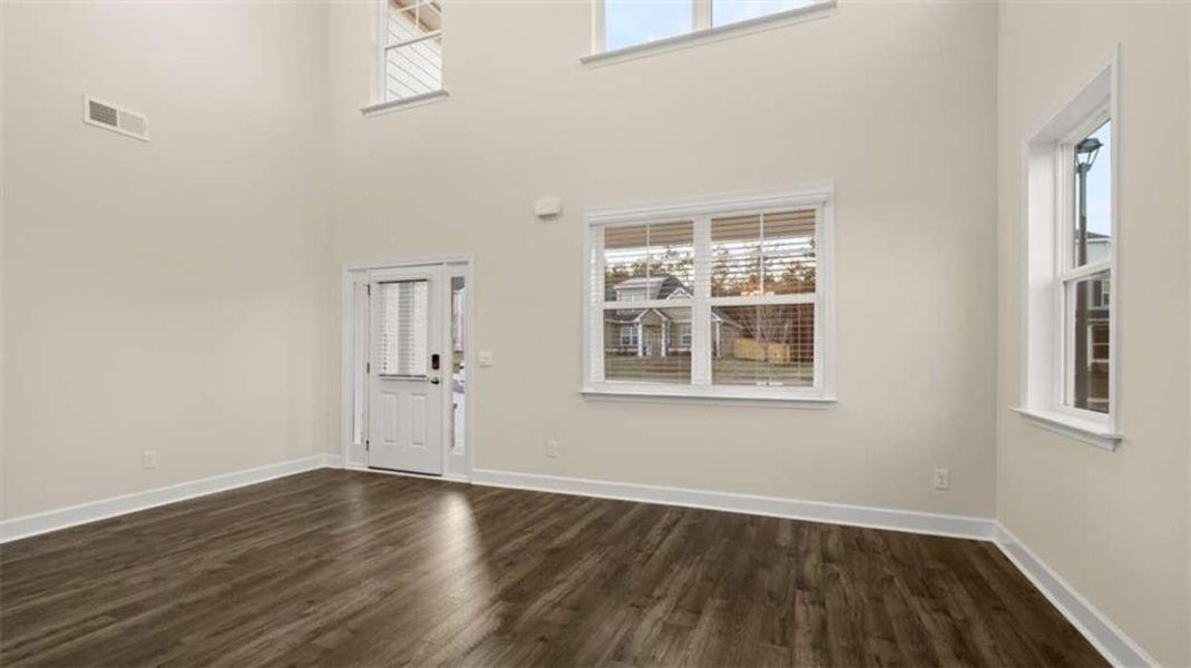 Spacious, unfurnished interior of a new home in Heritage Pointe, Senoia (Image 27). Spacious, unfurnished interior of a new home in Heritage Pointe, Senoia (Image 27).