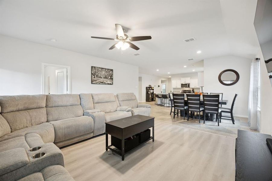 Furnished interior view inside a new home in , Fort Worth (Image 6).