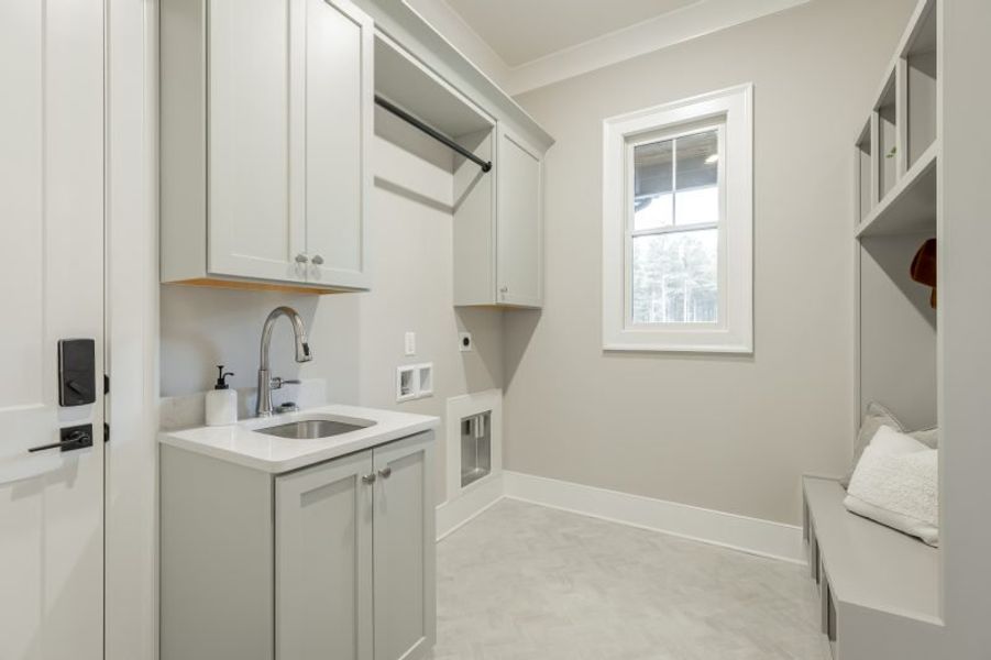 Furnished interior view inside a new home in River Gorge Ranch, Guild (Image 106).