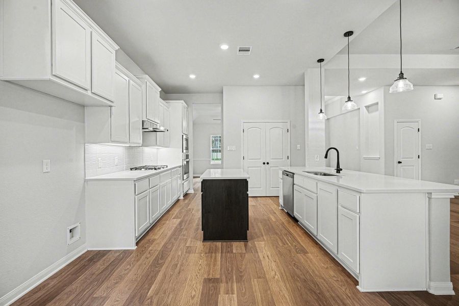 Furnished interior view inside a new home in Encino Estates, Dayton (Image 6).