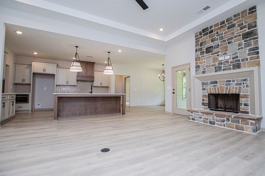 Spacious, unfurnished interior of a new home in WOODMONT RESERVE, Roopville (Image 38).