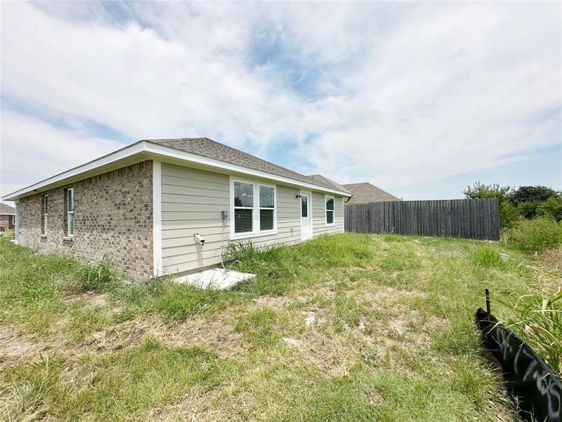 Exterior details and patio area of a home in , Fort Worth (Image 3).
